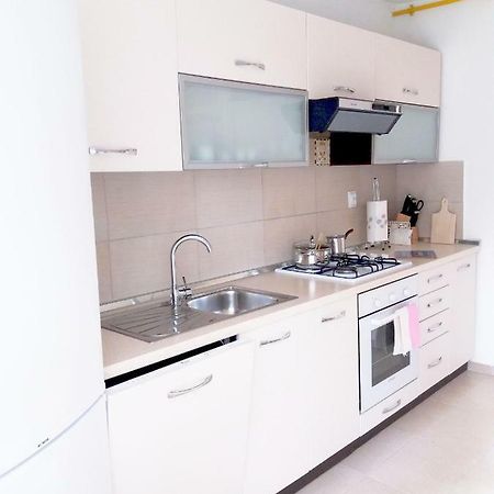 Pineta25 Apartment Pula Bagian luar foto