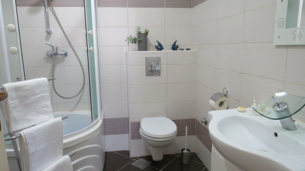 Pineta25 Apartment Pula Bagian luar foto